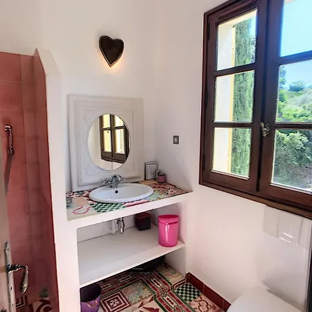 Casa Paomia, Calm Pleasure In The Corsican Tradition Cargèse